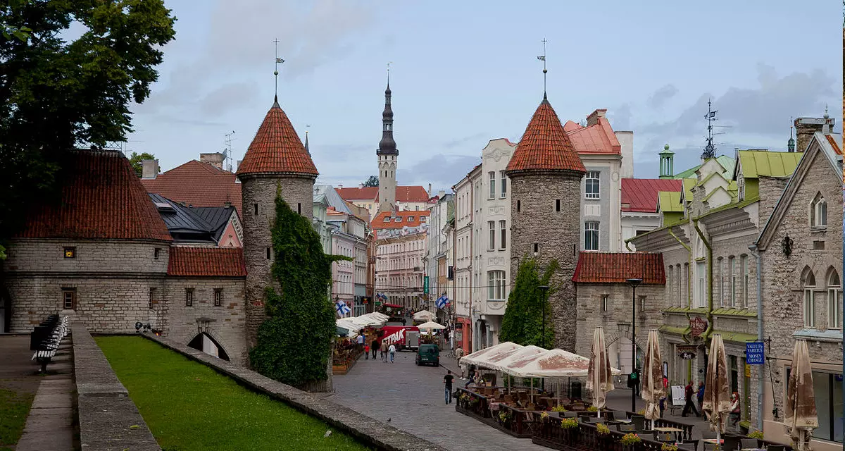 Puerta de Viru in Tallinn | Wikipedia | Diego Delso | CC BY-SA 4.0