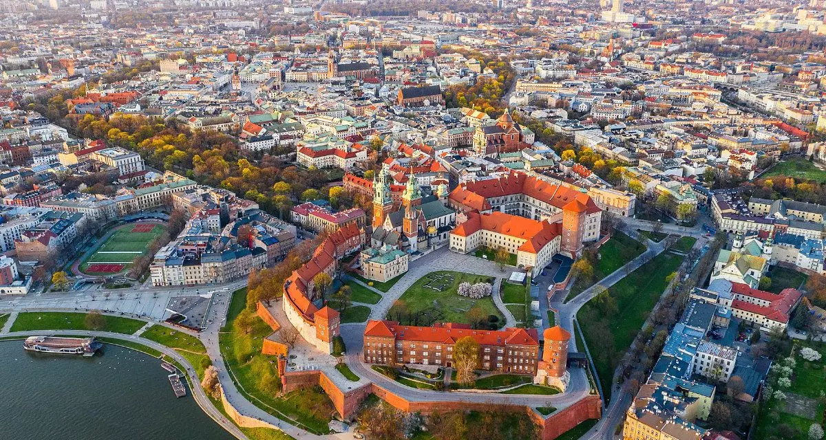 Altstadt von Krakau mit Wawelhügel | XEvansGambitx | Wikipedia | CC BY-SA 4.0